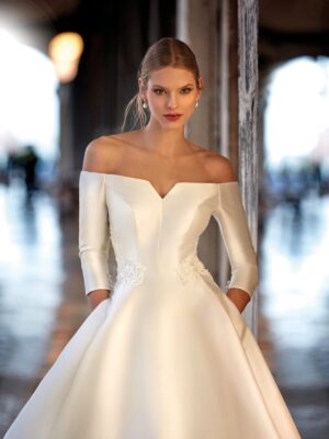 Vestido de novia BRENSSON de NICOLE MILANO