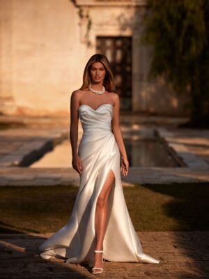Vestido de novia FIORELLA de MILLA NOVA